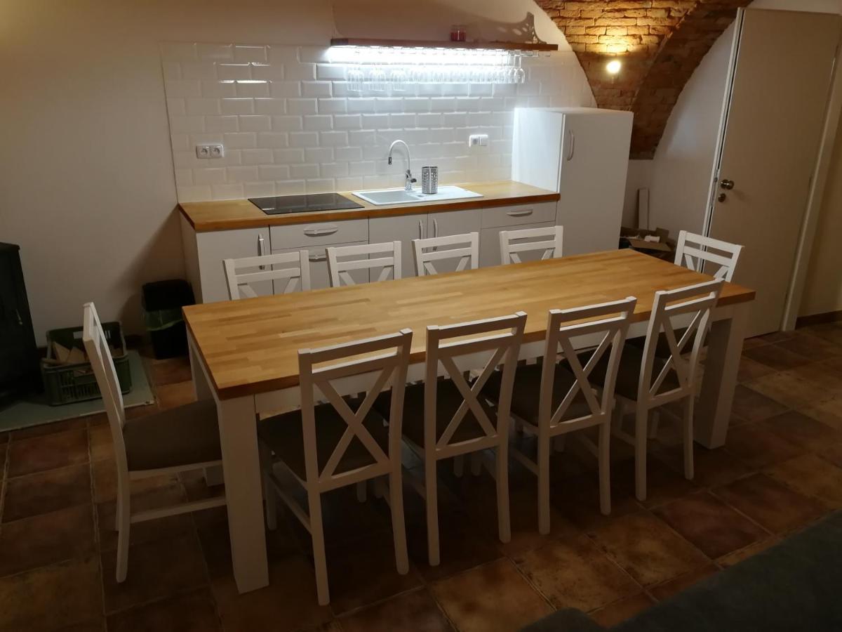 Apartmany Habanska, Cely Dum Pouzdrany Luaran gambar