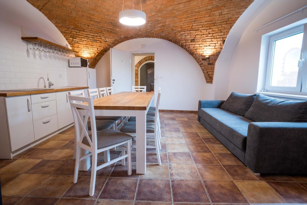 Apartmany Habanska, Cely Dum Pouzdrany Luaran gambar
