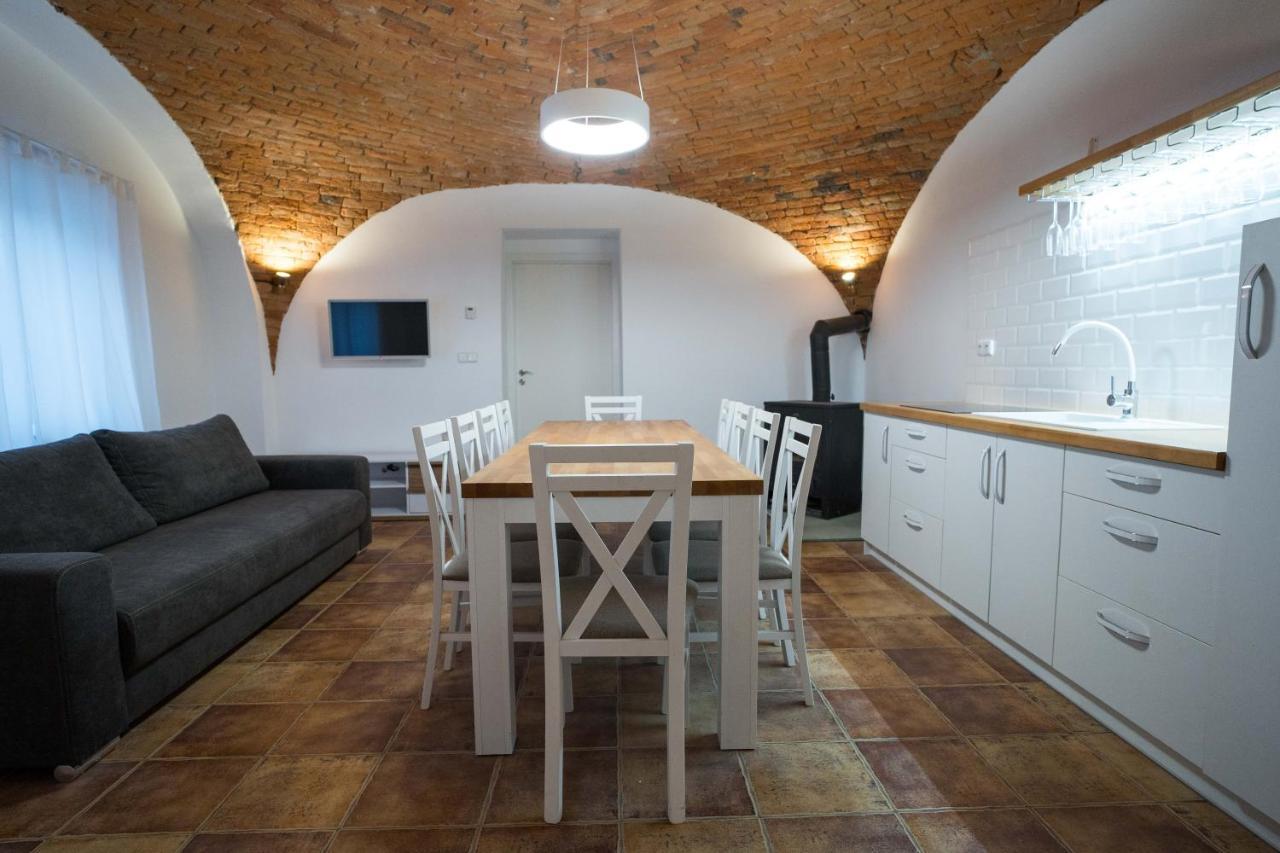 Apartmany Habanska, Cely Dum Pouzdrany Luaran gambar