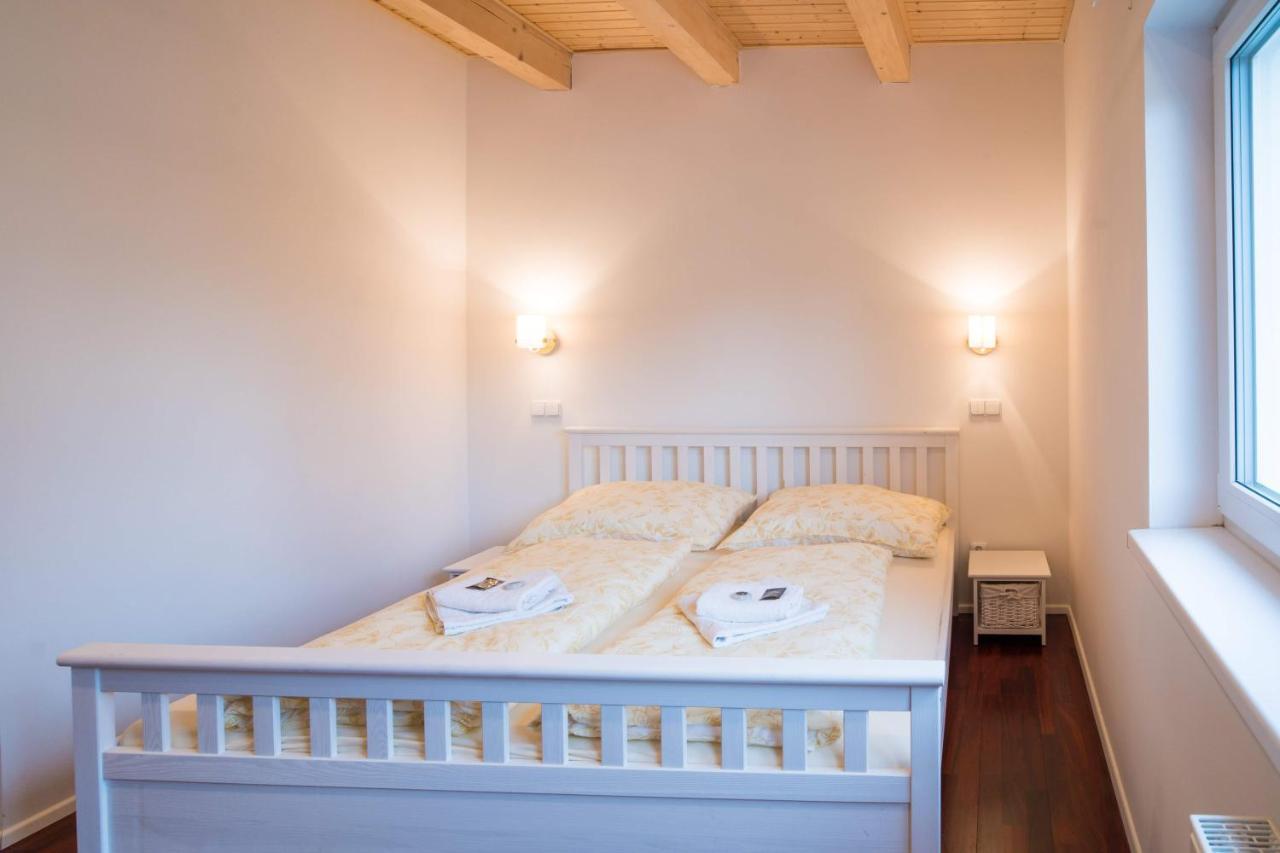 Apartmany Habanska, Cely Dum Pouzdrany Luaran gambar