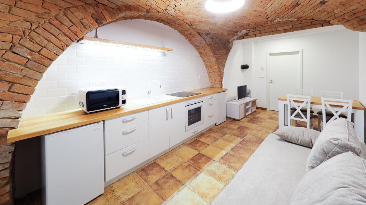 Apartmany Habanska, Cely Dum Pouzdrany Luaran gambar