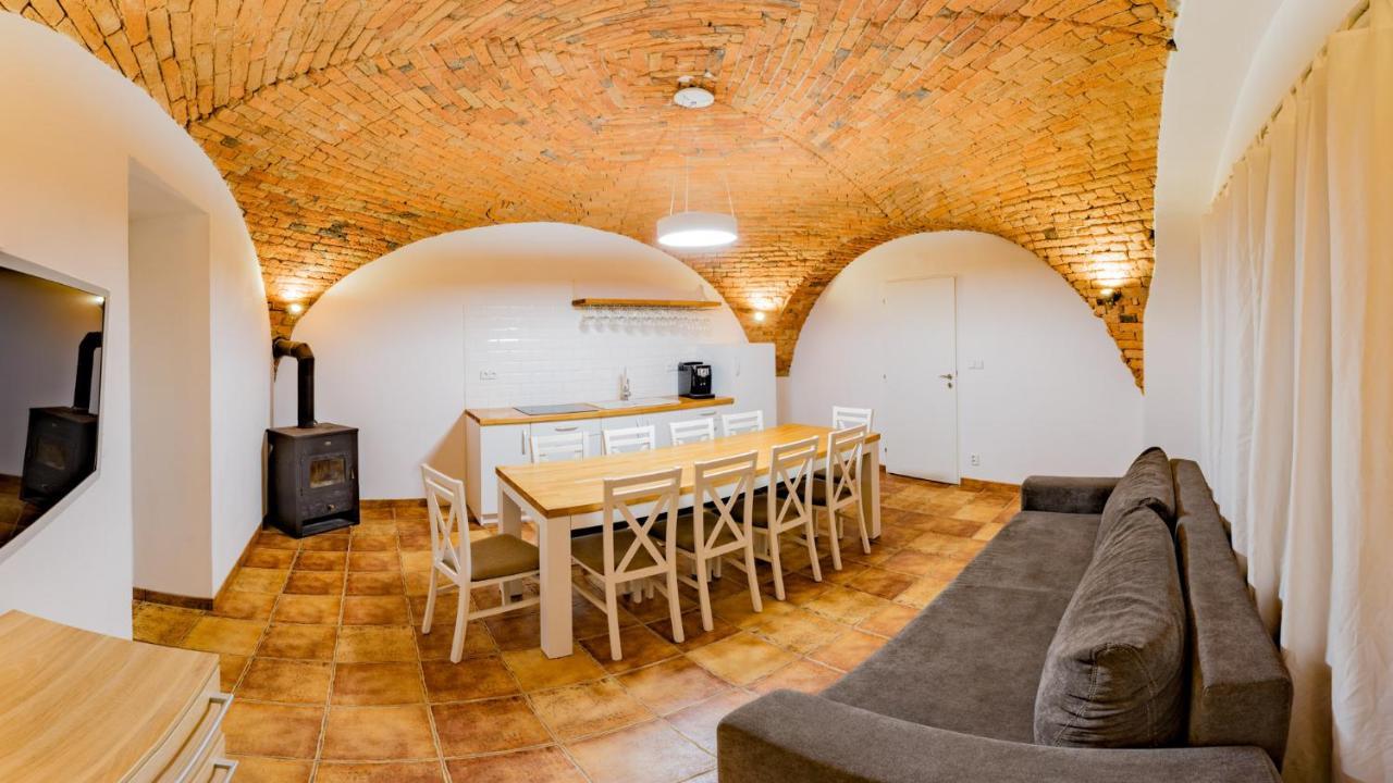 Apartmany Habanska, Cely Dum Pouzdrany Luaran gambar